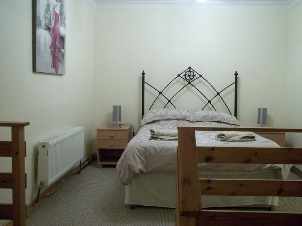Treetops Bungalow Loch Ness ดรัมนาดรอคิท ภายนอก รูปภาพ