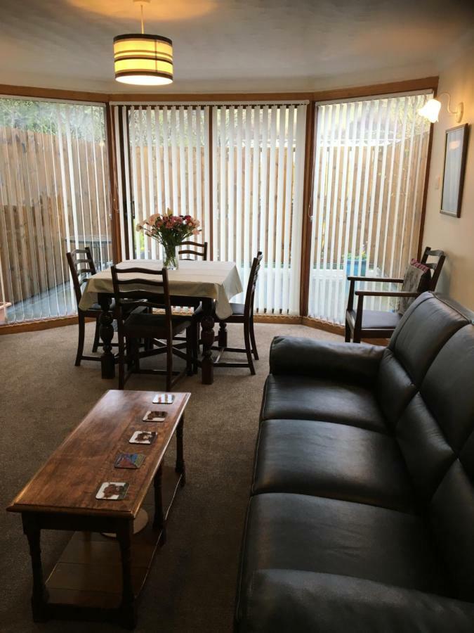 Treetops Bungalow Loch Ness ดรัมนาดรอคิท ภายนอก รูปภาพ